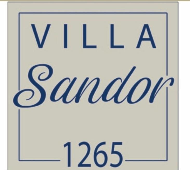 Villa Sandor 사나리쉬르메르 외부 사진